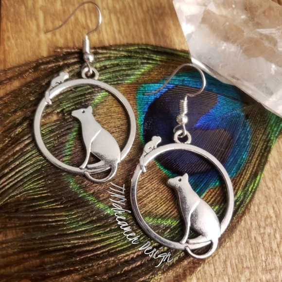 Cat earrings~Cat Mouse FuLL MOON earrings ~Witchy~Kitty Cat Jewelry Gift ideas~ - Picture 5 of 11
